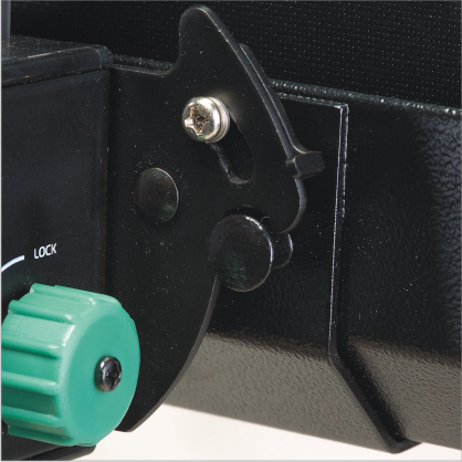 Suprema LEO Air | Portable screen in the cassette