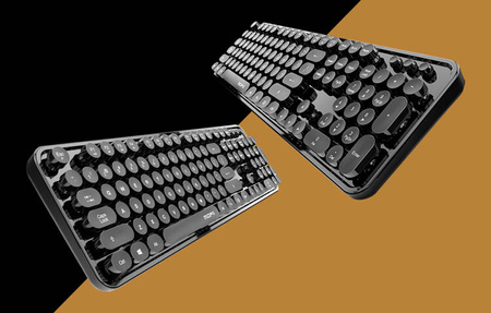 MOFII Sweet 2.4G wireless keyboard + mouse set (black)